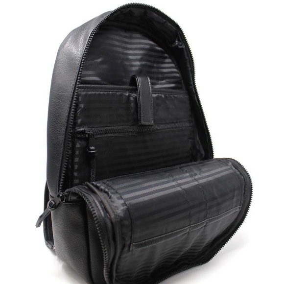 🌟HOST PICK🌟Ike Behar Gen. Leather Backpack NWT - Picture 2 of 4